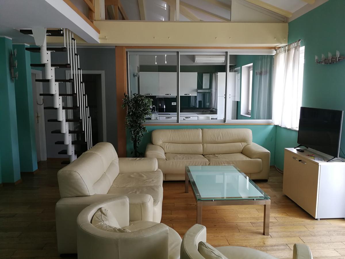 Apartments Zlatko Delic Ika Zewnętrze zdjęcie